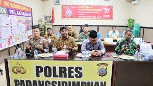 Polres-Padangsidimpuan-nobar-pagelaran-wayang-kulit-qkalrjs.jpg