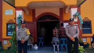 Polres-Pakpak-Bharat-Siaga-Berjaga-di-Gereja.jpg