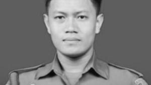 Praka-Marinir-Zaenal-Mutaqim-gugur-latihan-terjun-payung.jpg