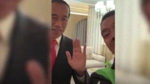 Presiden-Jokowi-memesan-makanan-via-ojek-online.jpg
