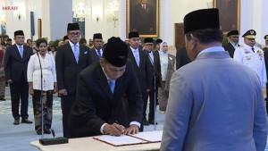 Presiden-melantik-Akhmad-Wiyagus.jpg