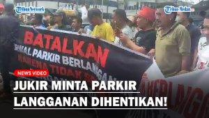Puluhan-juru-Parkir-Kota-Medan-geruduk-kantor-Wali-Kota.jpg