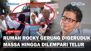 RUMAH-Rocky-Gerung-Digeruduk-Massa-Buntut-Diduga-Hina-Jokowi-Dilempari-Telur-Hingga-Tomat.jpg