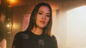 Raisa-lagu-Tetap-Bukan-Kamu.jpg
