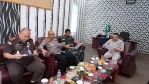 Rapat-Forkompinda-Dipimpin-Franc.jpg