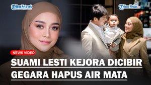 Rizky-Billar-Dicibir-Warganet-Gegara-Hapus-Air-Mata-Lesti-Kejora-Saat-Menyanyikan-Lagu-Terbaru.jpg
