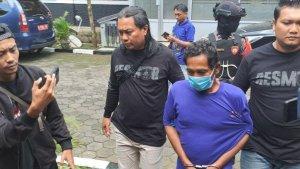 Rudi-pembunuh-tujuh-bayi-hasil-hubungan-inses.jpg