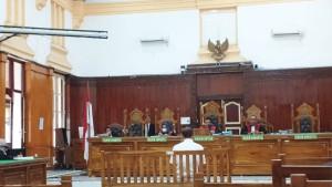 SIDANG-TUNTUTAN-KASUS-KORUPSI-Dua-terdakwa.jpg