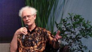 SOSOK-Romo-Magnis-Suseno-Pastor-Dari-Jerman-yang-Dicecar-Hotman-Paris-di-Sidang-MK-Sahabat-Gus-Dur.jpg