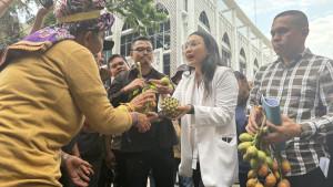 Sekelompak-massa-Aliansi-Pejuang-Agraria-Apara.jpg