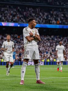Selebrasi-Mbappe-liga-champons.jpg