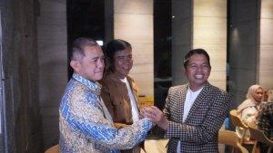 Singgih-Januratmoko-dan-Dedi-Mulyadi.jpg