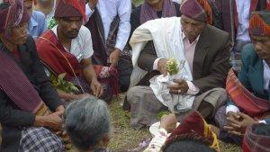 Suasana-ritual-Patarias-Debata-Mulajadi-Nabolon.jpg