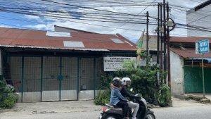 Suasana-rumah-tempat-dosen-membunuh-suaminya-di-Jalan-Gaperta_1.jpg