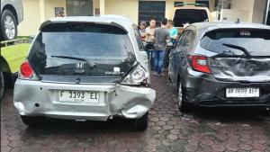 Tabrakan-Beruntun-di-Medan_Tabrakan-Beruntun-di-Jalan-Gatot-Subroto-Medan_.jpg