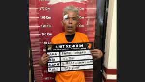 Tampang-Pantun-Nababan-alias-Ivan-43-maling-sepeda-motor-babak-belur-digebuki.jpg