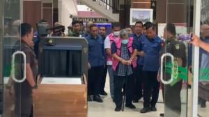 Tersangka-korupsi_Direktur-Teknik-PT-Pelindo-I_.jpg