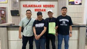Tim-Intelijen-Kejaksaan-Negeri-Medan-melakukan-penangkapan.jpg