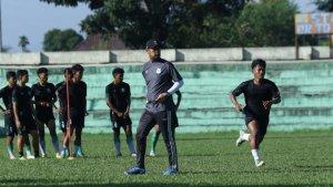 Tim-PSMS-Medan-ketika-melakoni-latihan-rutin-di-Stadion-TD-Pardede-Deliserdang.jpg