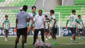 Tim-PSMS-Medan-menggelar-official-training-di-Stadion-Utama-Sumatra-Utara.jpg