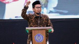 Ustaz-Adi-Hidayat-LC.jpg