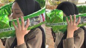 VIRAL-Wanita-Ngidam-Aneh-Saat-Hamil-Haus-Cium-Bau-Ban-Motor-Sampai-Keheranan-Sendiri.jpg