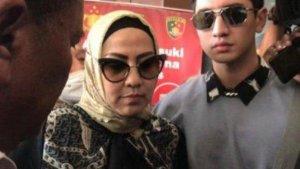 Venna-Melinda-Muncul-ke-Publik-Dirangkul-Verrell-Bramasta-Ngaku-Sudah-Tiga-Bulan-Tak-Dinafkahi.jpg