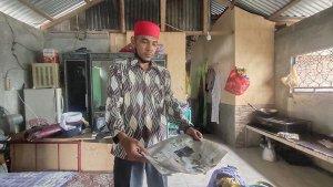 Wabah-Ulat-Bulu-di-Sei-Kepayang.jpg