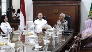 Wakil-Menteri-Hak-Asasi-Manusia.jpg