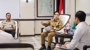 Wali-Kota-Medan-Rico-Tri-Putra-Bayu-Waas-menerima-kunjungan-PT-Medan-Binjai_1.jpg