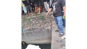 Warga-Jalan-Helvetia-Raya-heboh-ditemukannya-mayat-pria-tanpa.jpg