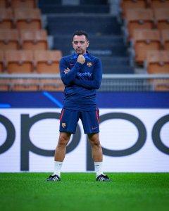 Xavi-hernandez-barcelona-ucl.jpg