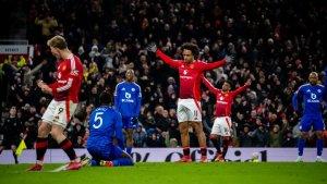 Zirkzee-cetak-gol-slebr.jpg