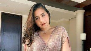 artis-muda-prilly-latuconsina.jpg