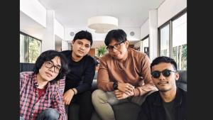 band-IntheSky-asal-Medan_Everything.jpg