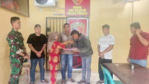 berjanji-menjaga-silaturahmi-setelah-difasilitasi-Polsek-Firdaus.jpg