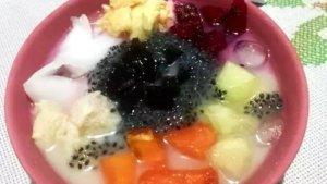 Resep Es Campur Kuah Kurma yang Menyegarkan, Sajian Menu Buka Puasa Pelepas Dahaga