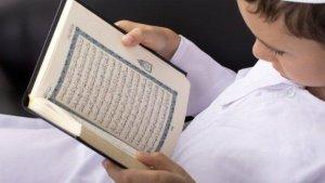 ilustrasi-membaca-al-quran-al-kariim.jpg