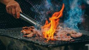 ilustrasi-tips-memanggang-daging.jpg
