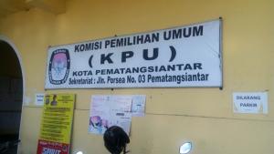 kantor_kpu_siantar_20160219_123328.jpg