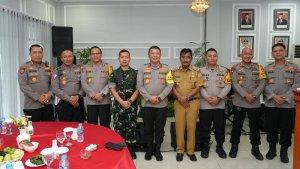 kapolres-sambur-kapolda-di-binjai.jpg