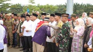 kapores-sergai-berangkatkan-haji.jpg