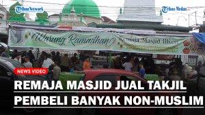 non-muslim-berburu-takjil.jpg