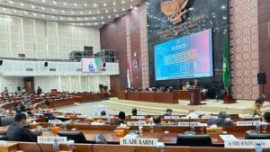 rapat-Paripurna-P-APBD-2025-di-DPRD-Sumut_PAPBD-2025-Sumut_.jpg