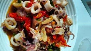 Resep Sambal Cumi Pedas yang Bikin Ketagihan, Enak Disantap dengan Nasi Putih Hangat