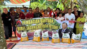 sejumlah-legislator-PDIP-Tapteng-Rapidin-berbincang-langsung-dengan-warga.jpg