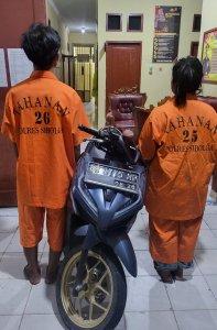 sepasang-kekasih-curi-sepeda-motor-di-siboplga.jpg