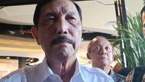 uhut-Binsar-Panjaitan-memberi-pernyataan-keras-ke-Tom-Lembong-sss.jpg