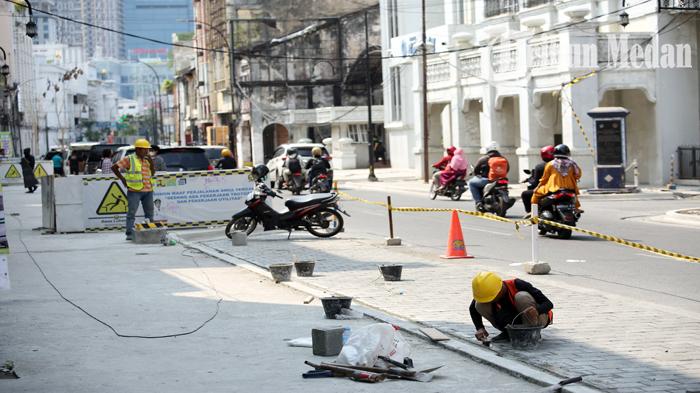 Berita Foto: Selesai Bulan Oktober, Bobby Nasution Targetkan Revitalisasi Kawasan Kota Lama Kesawan - 04052023_REVITALISASI-KESAWAN_ABDAN-SYAKURO-10.jpg