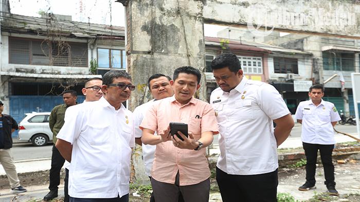 Berita Foto: Selesai Akhir Tahun Ini, Bobby Nasution Targetkan Revitalisasi Warenhuis dan Kesawan - 07062023_REVITALISASI-GEDUNG-WARENHUIS_ABDAN-SYAKURO-1.jpg